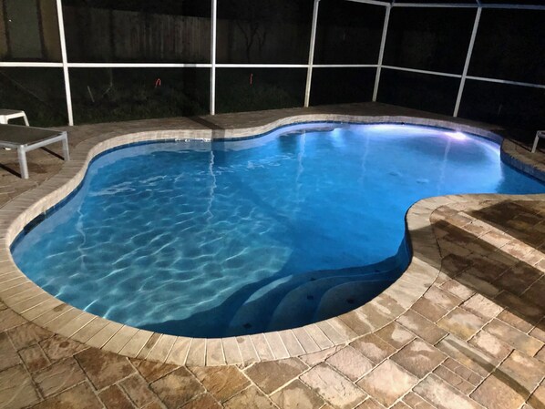 Family House | 3 bedrooms, Egyptian cotton sheets, premium bedding, iron/ironing board - Jacksonville Vacation (Jacksonville)