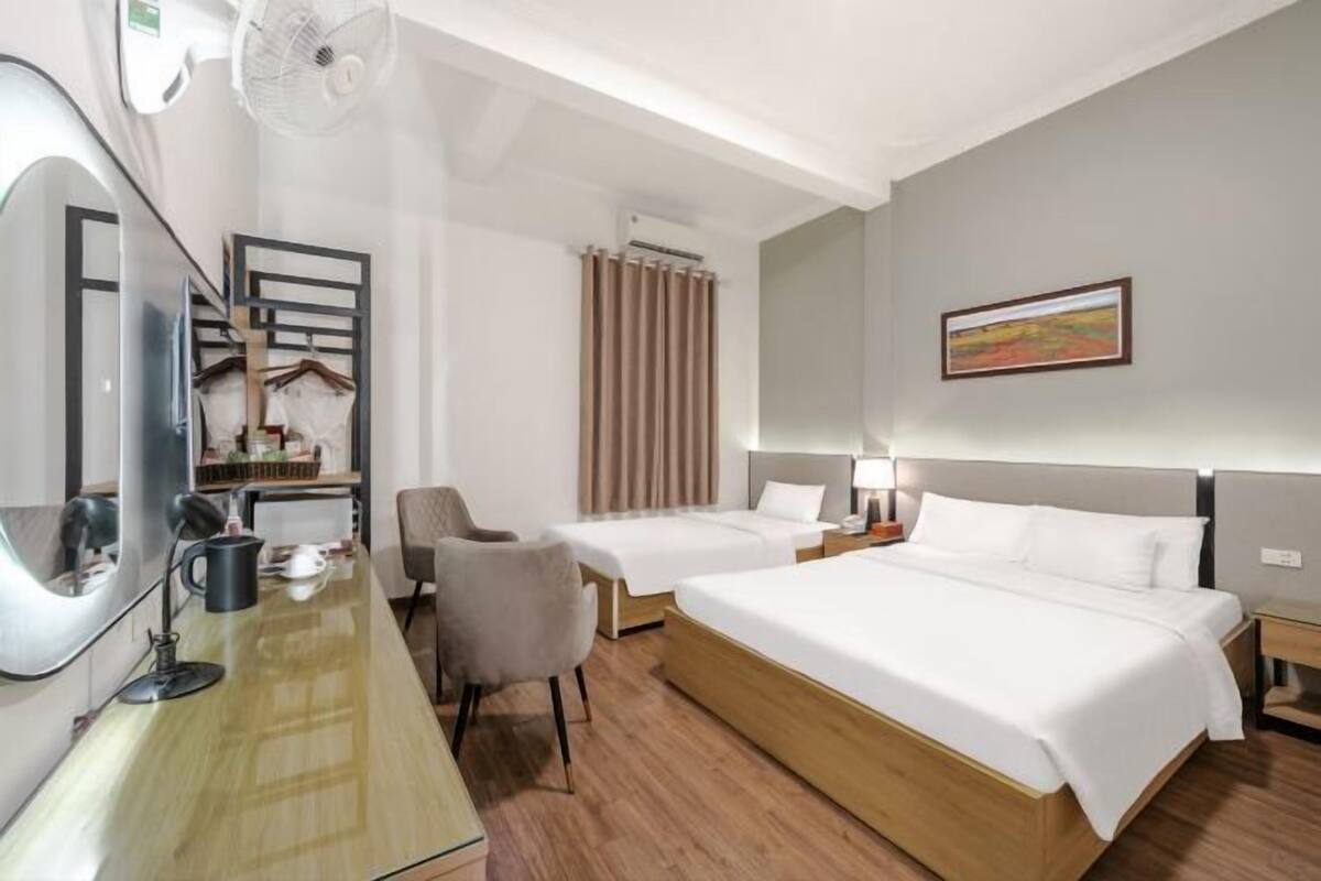 Minibar, in-room safe, blackout curtains, iron/ironing board