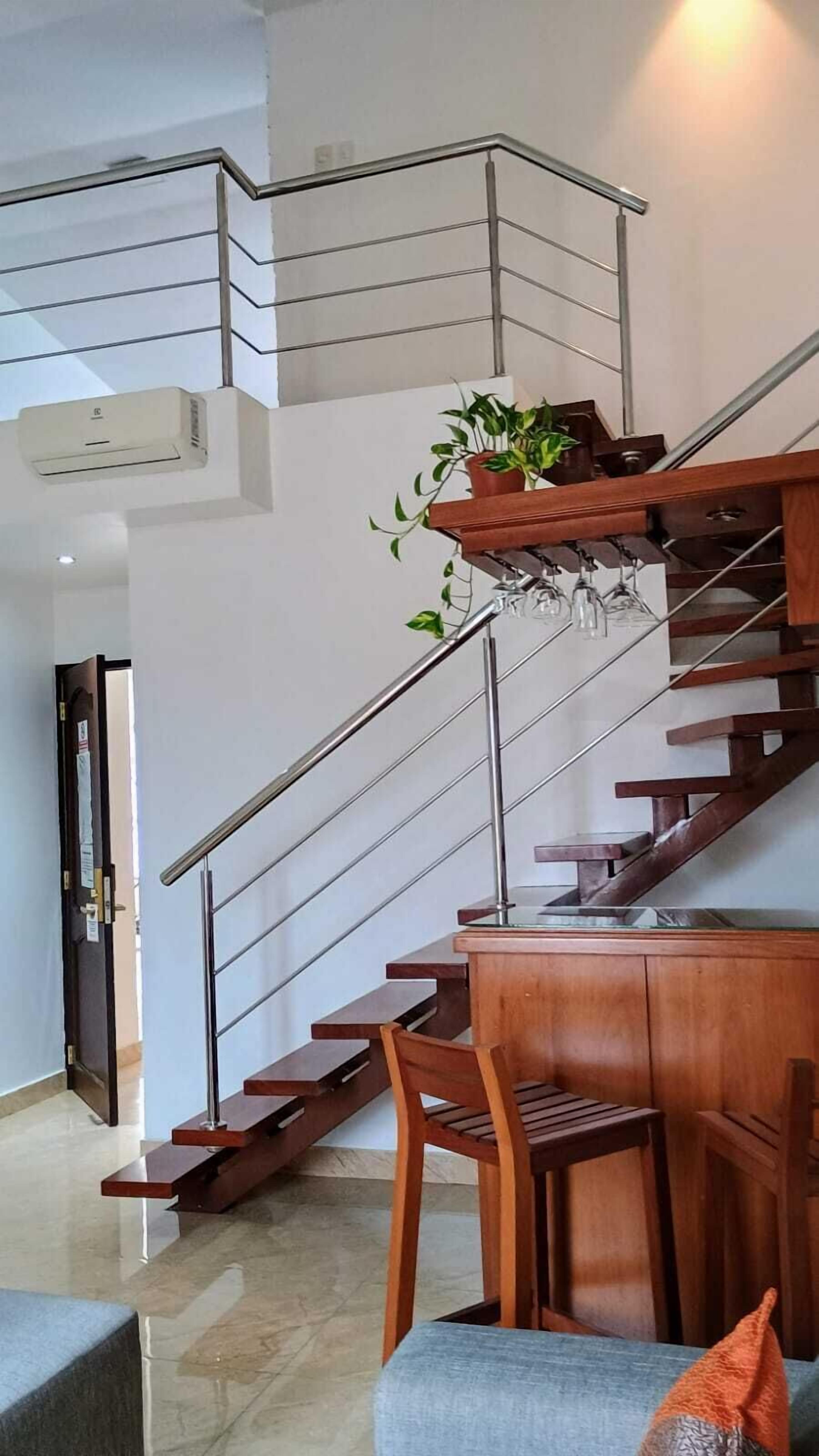 suite (master) | minibar, desk, soundproofing, free wifi