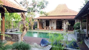 Ngoại thất