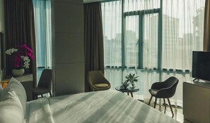 1 Schlafzimmer, Minibar, Zimmersafe, Schreibtisch