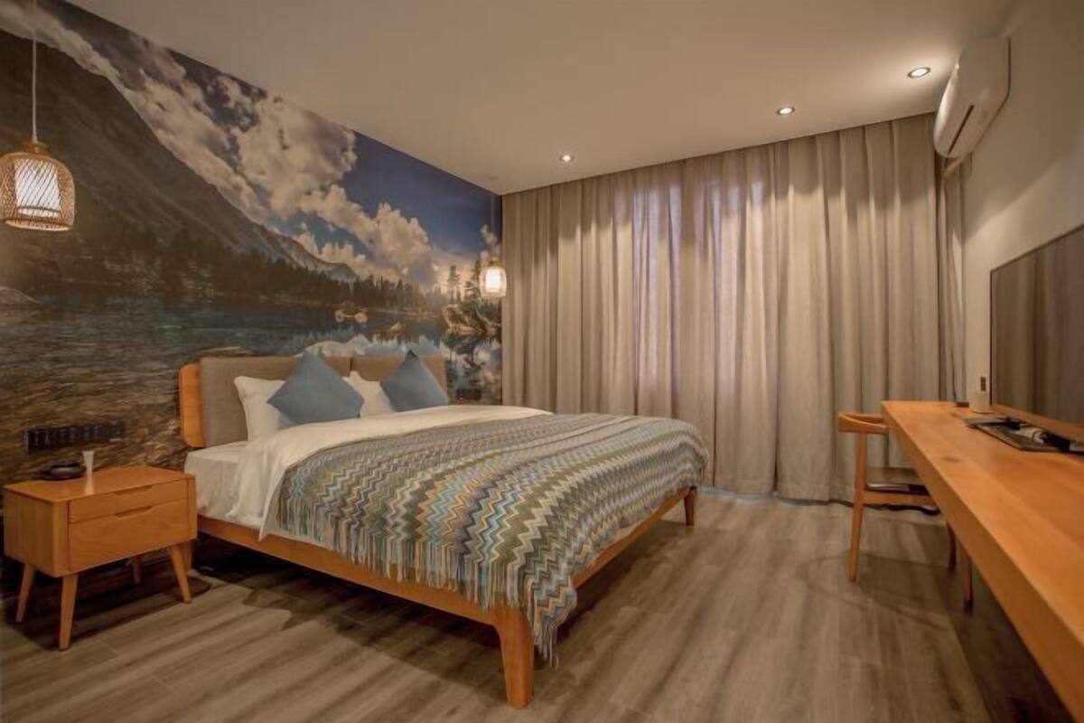 In-room safe, desk, blackout curtains, soundproofing