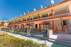 Exterior - Purmei Hotel Lugu Lake (Lijiang)