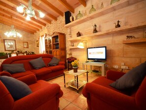 Televisión y reproductor de DVD 