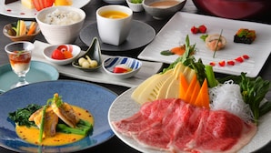 餐饮