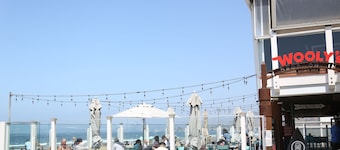 2 Blocks to Ocean - WINTER RATE SPECIALS - Gated Building - 5 star reviews