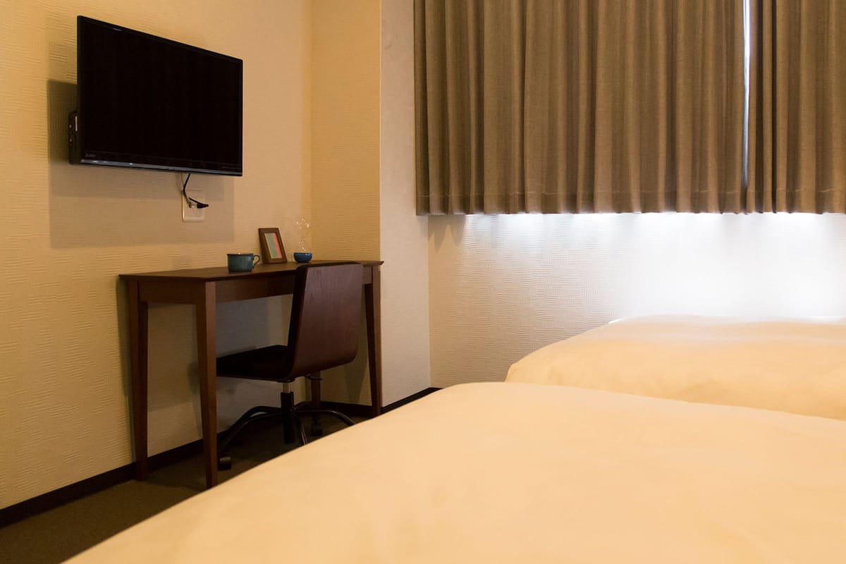 Twin Room | 1 bedroom, WiFi (free), bed sheets