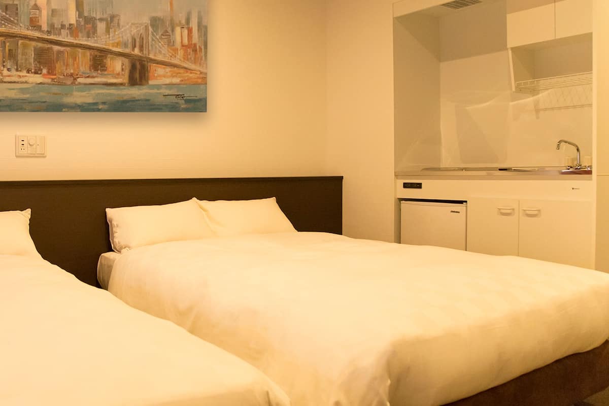 1 bedroom, WiFi (free), bed sheets