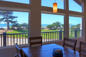 Dining - Cambria Park Shores, across from beach amazing Views! (Cambria)