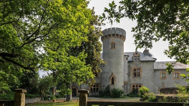Property grounds - Chateau Mariande B&b (Estancarbon)