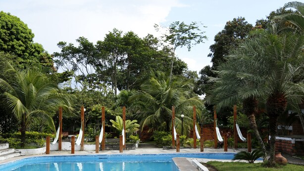 Outdoor pool - Plaza del Bosque Tarapoto (Tarapoto)
