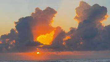Beach nearby, beach towels