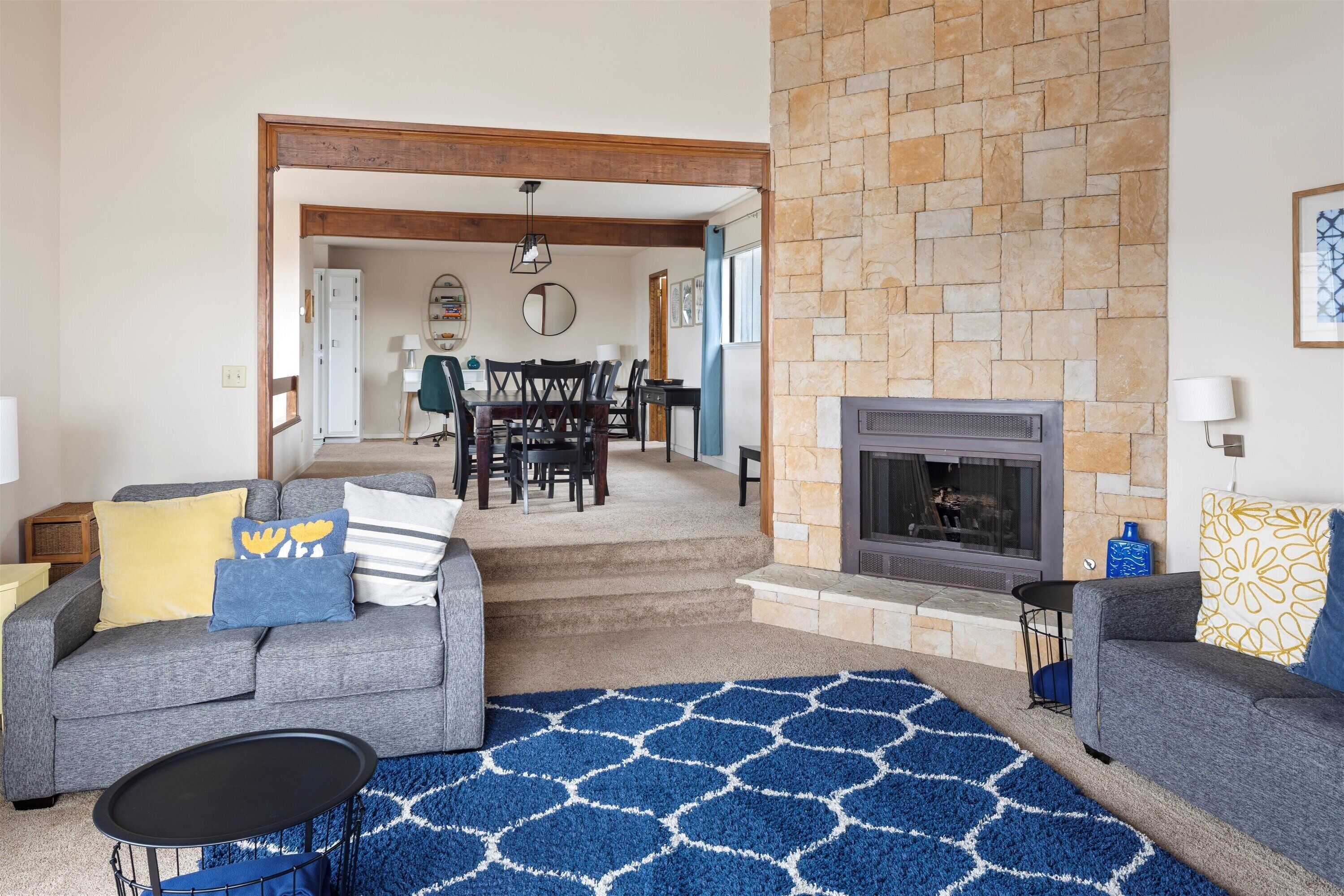 Delightful Cambridge View - Cambria, CA