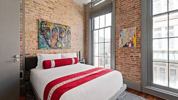 4 bedrooms, in-room safe, iron/ironing board, travel crib