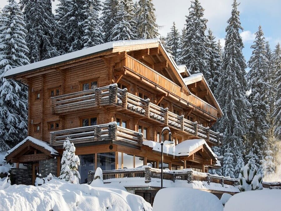 Fachada da propriedade