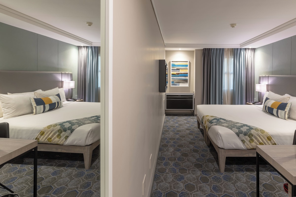 Minibar, in-room safe, desk, soundproofing