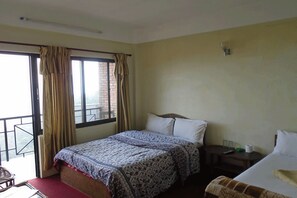 Economy Double or Twin Room, 2 Bedrooms, Smoking | Free WiFi