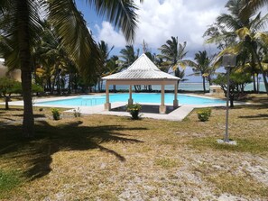 Outdoor pool - Residence Thalassa (Belle Mare)