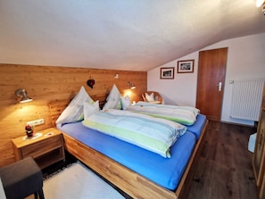 1 chambre, accĂšs Internet, draps fournis