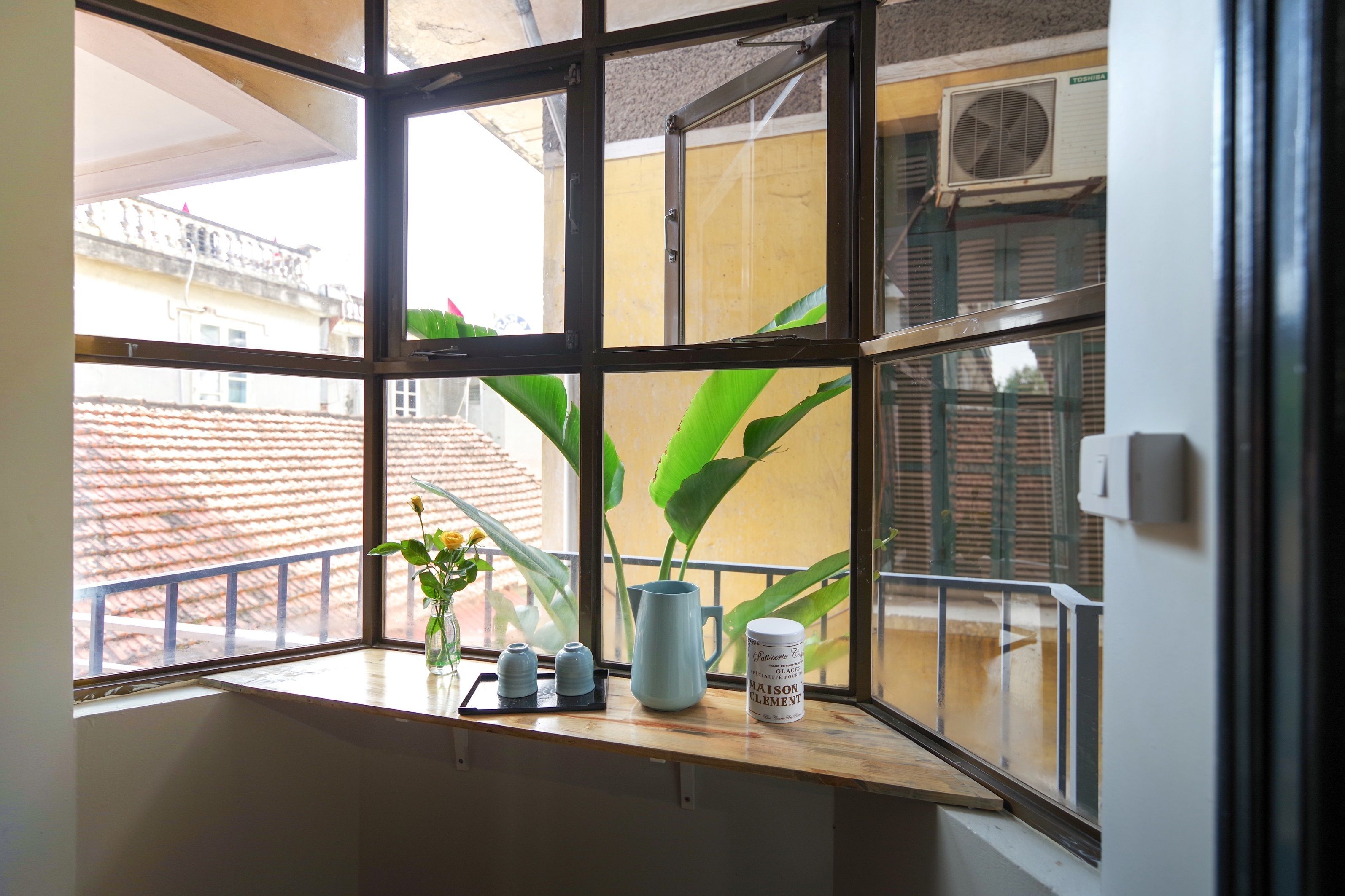 双人房或双床房 | 迷你吧、办公桌、免费 WiFi