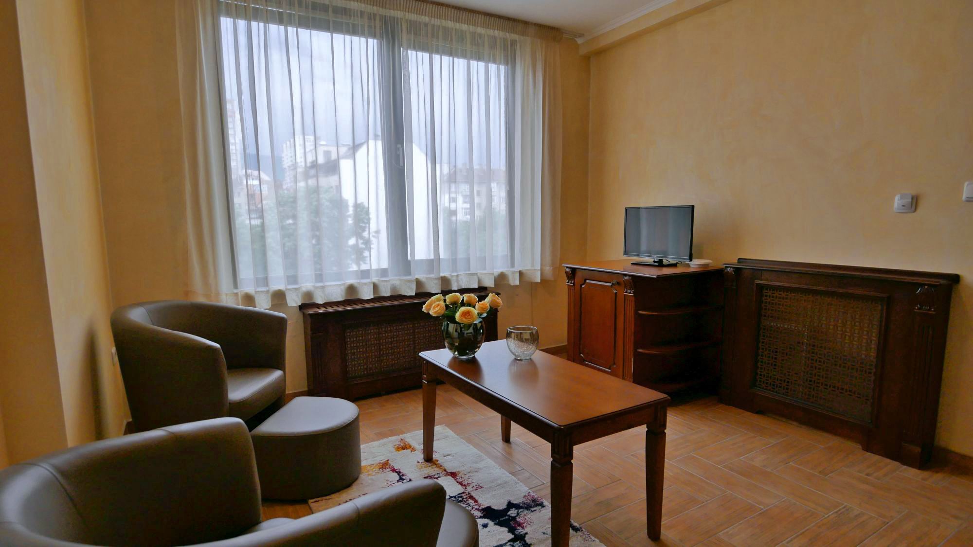 comfort double or twin room | 1 bedroom, minibar, in-room safe, desk