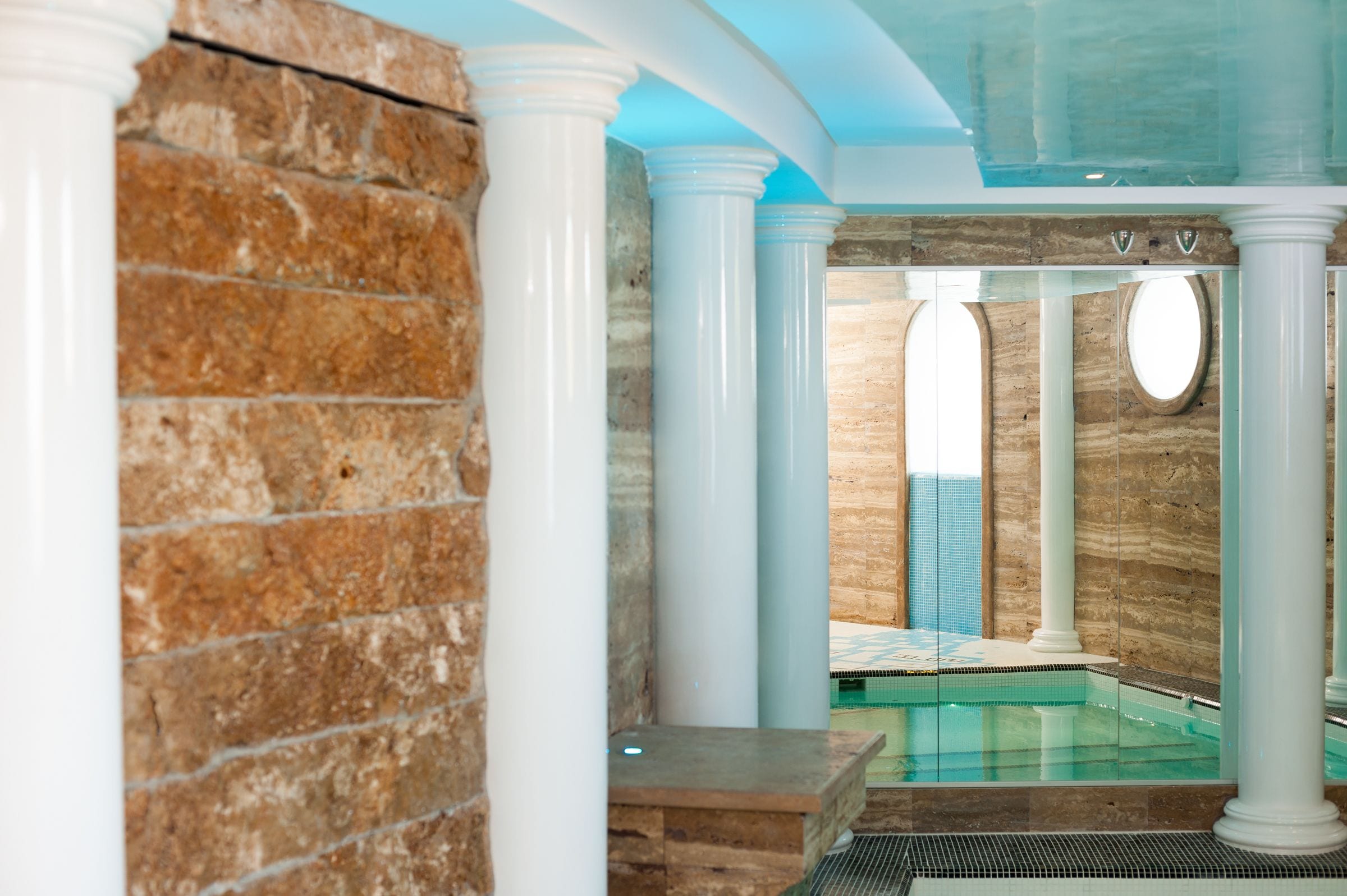 Bañera de hidromasaje interior