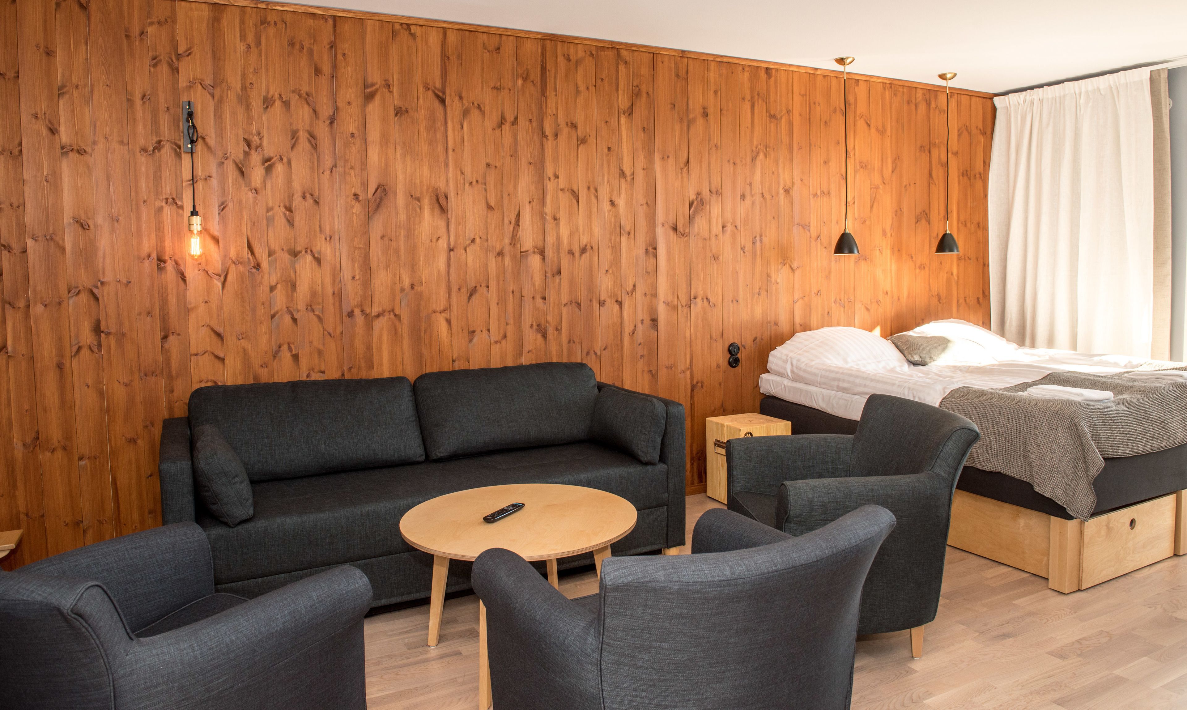 deluxe room | blackout curtains, iron/ironing board, cots/infant beds, free wifi