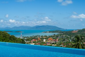 4-Bedroom Pool Villa  | Vista desde la habitación