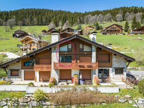 Exterior - Cozy apartment in La Clusaz with fireplace and garage (La Clusaz)