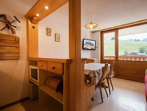 Interior - 3* Apartment, 4-6 people, near slopes, pets allowed, garage (La Clusaz)