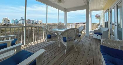 AMAZING PRIVATE HOME, WONDERFUL VIEWS, CLOSE TO THE BEACH, PLENTY OF ROOM