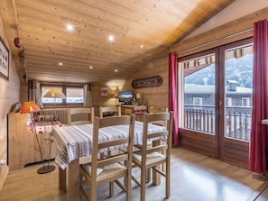 Dining - Cozy 3-room apartment, pets allowed, near slopes (La Clusaz)