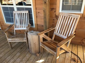 Terrace/patio - “Lovey Dovey: Your Romantic Asheville Cabin Escape” (Asheville)