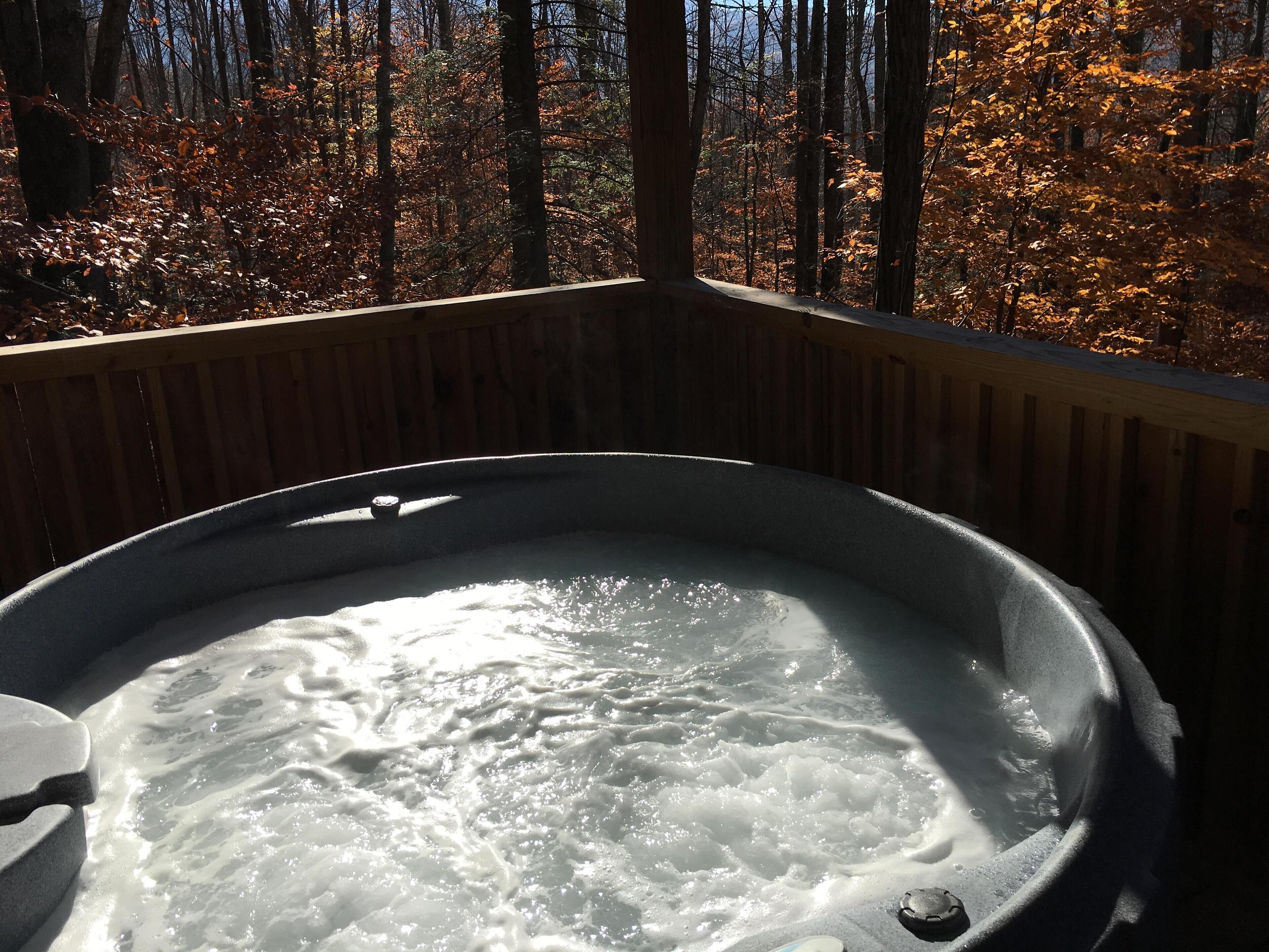 Lovey Dovey Hot Tub, Fireplace, Romantic, View, Free WiFi, Pet Friendly