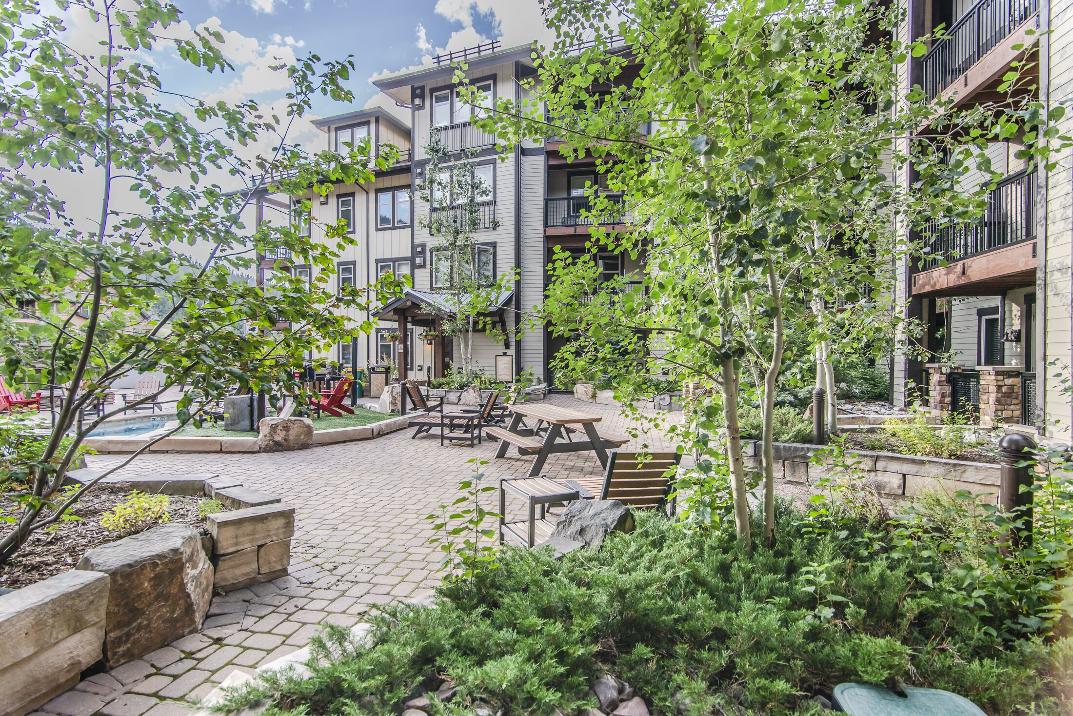 屋外ダイニングエリア