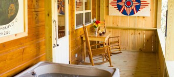 Cuddle Up and Relax - Hot Tub, Fireplace, View