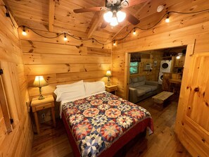 1 bedroom, desk, WiFi, bed sheets - Cuddle Up and Relax - Hot Tub, Fireplace, View (Asheville)