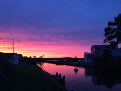 Bethany Beach and Close by Marinas! Family and Pet Friendly!!