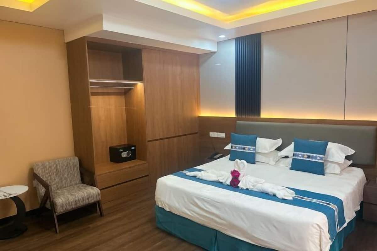 In-room safe, desk, blackout curtains, soundproofing