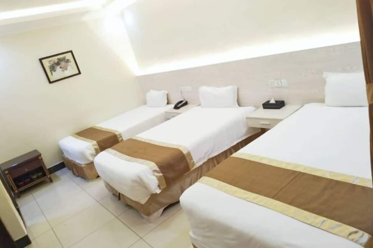 In-room safe, desk, blackout curtains, soundproofing