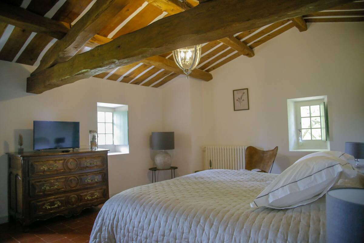 Premium Double or Twin Room, 1 King Bed, Private Bathroom