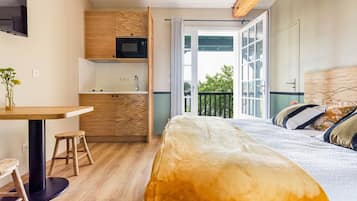 Comfort Στούντιο | Ηχομόνωση, δωρεάν Wi-Fi, κλινοσκεπάσματα