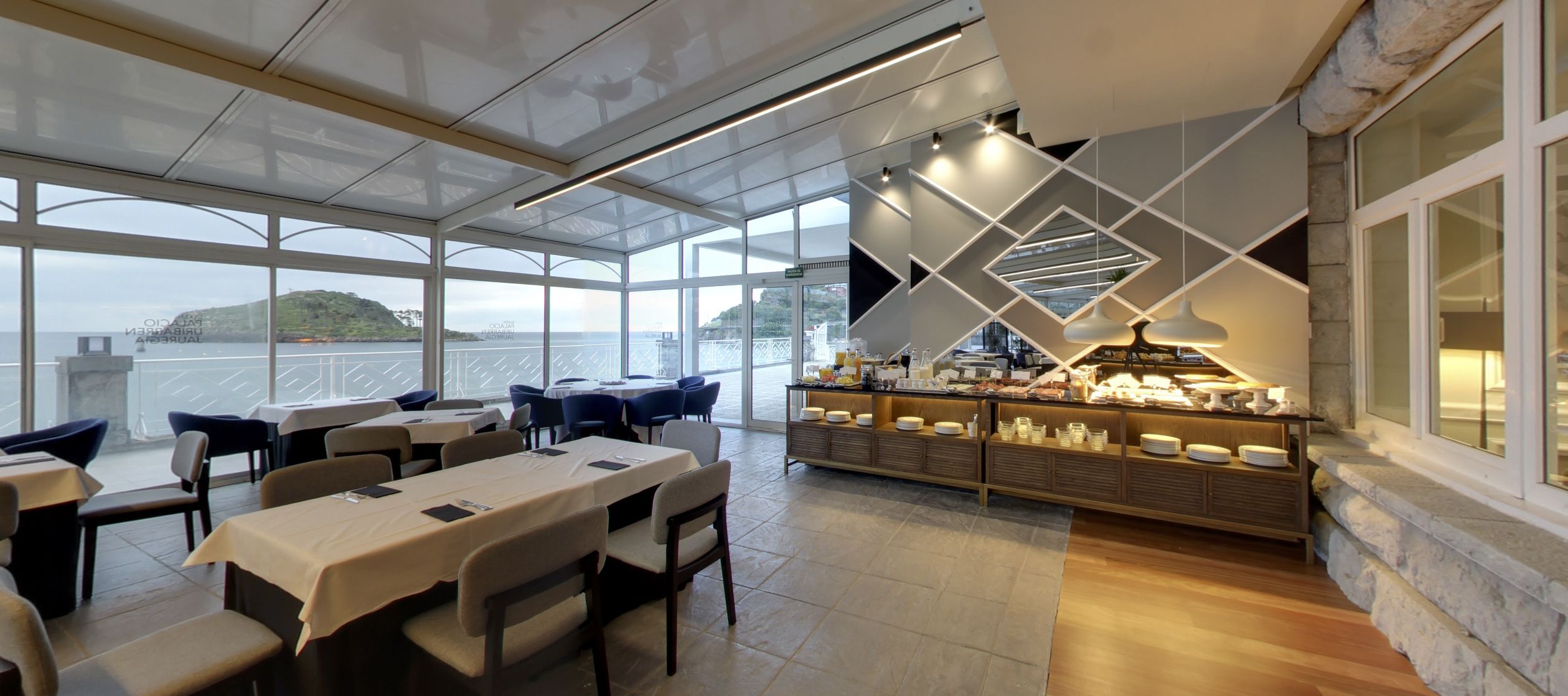 daily buffet breakfast (eur 20 per person)