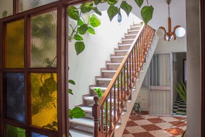Interior entrance - Pension Pinzapa (Chipiona)