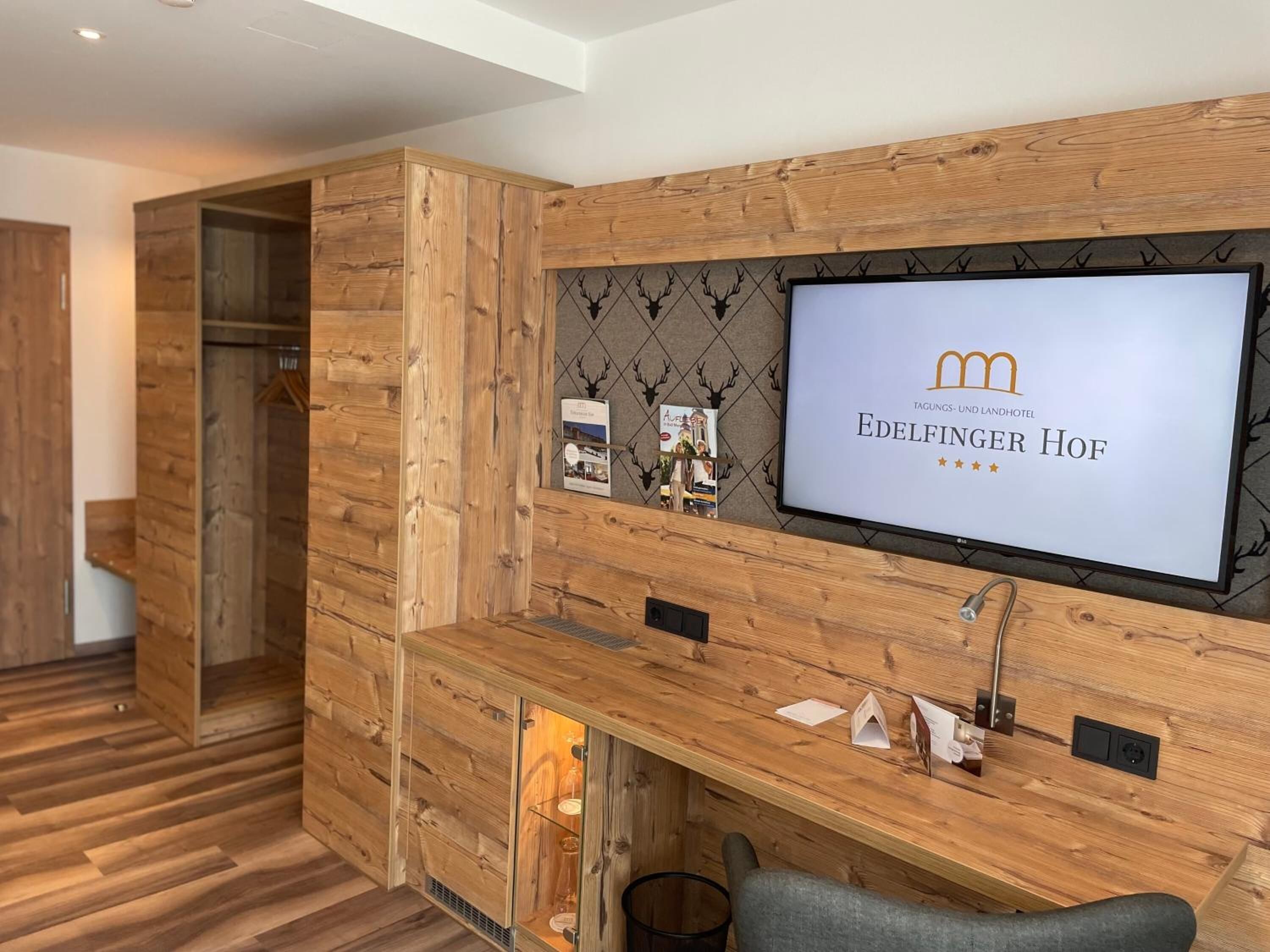 comfort single room | in-room safe, desk, blackout curtains, free wifi