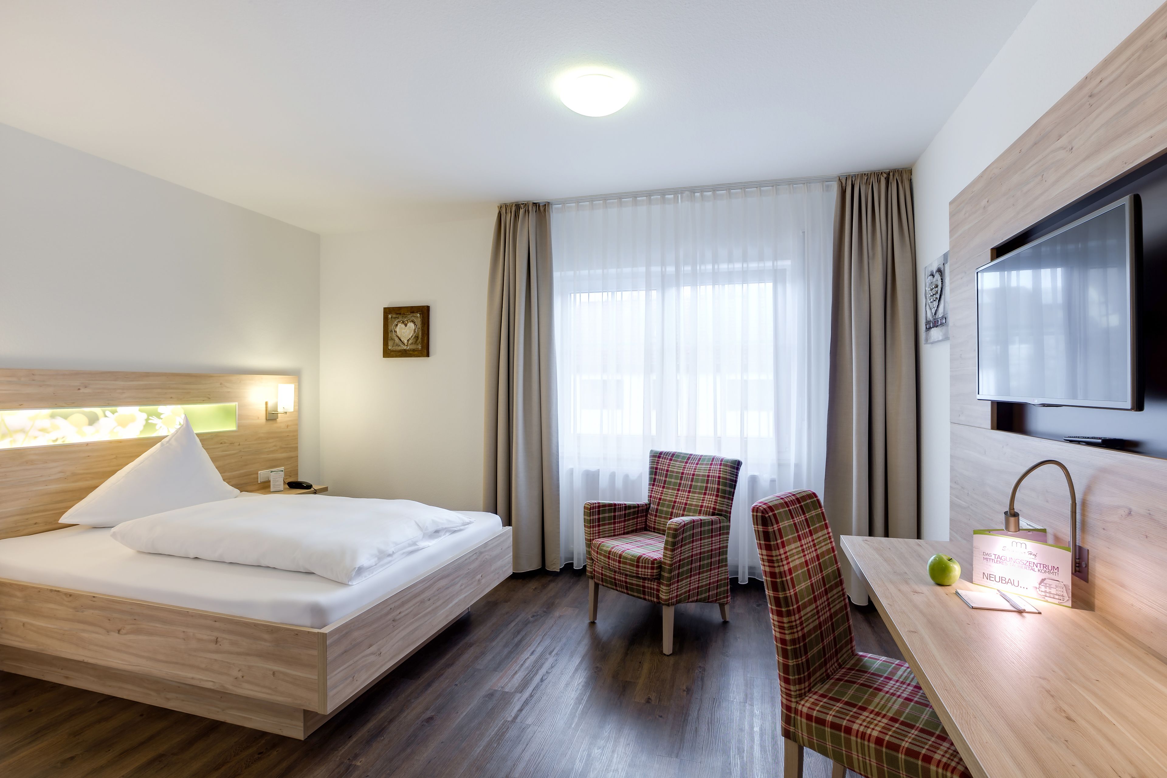 comfort single room | in-room safe, desk, blackout curtains, free wifi