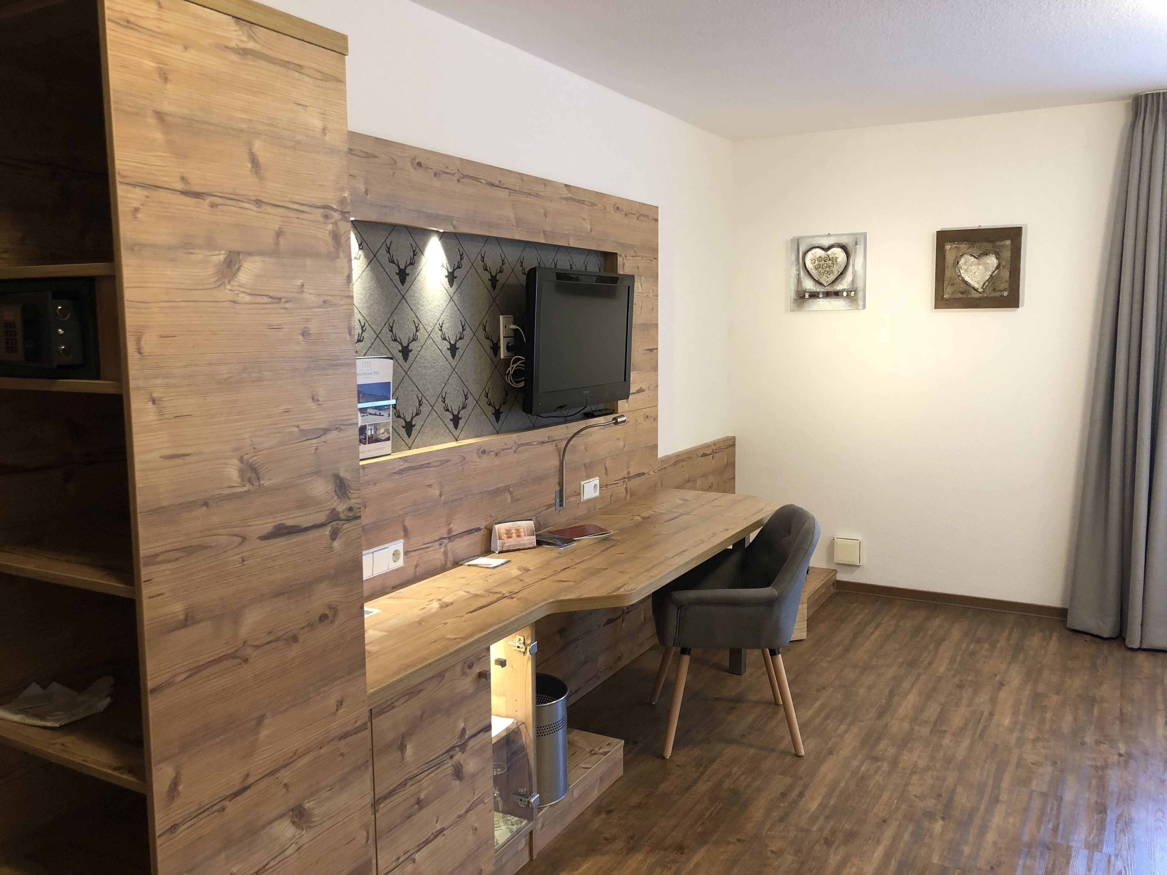 comfort single room | in-room safe, desk, blackout curtains, free wifi