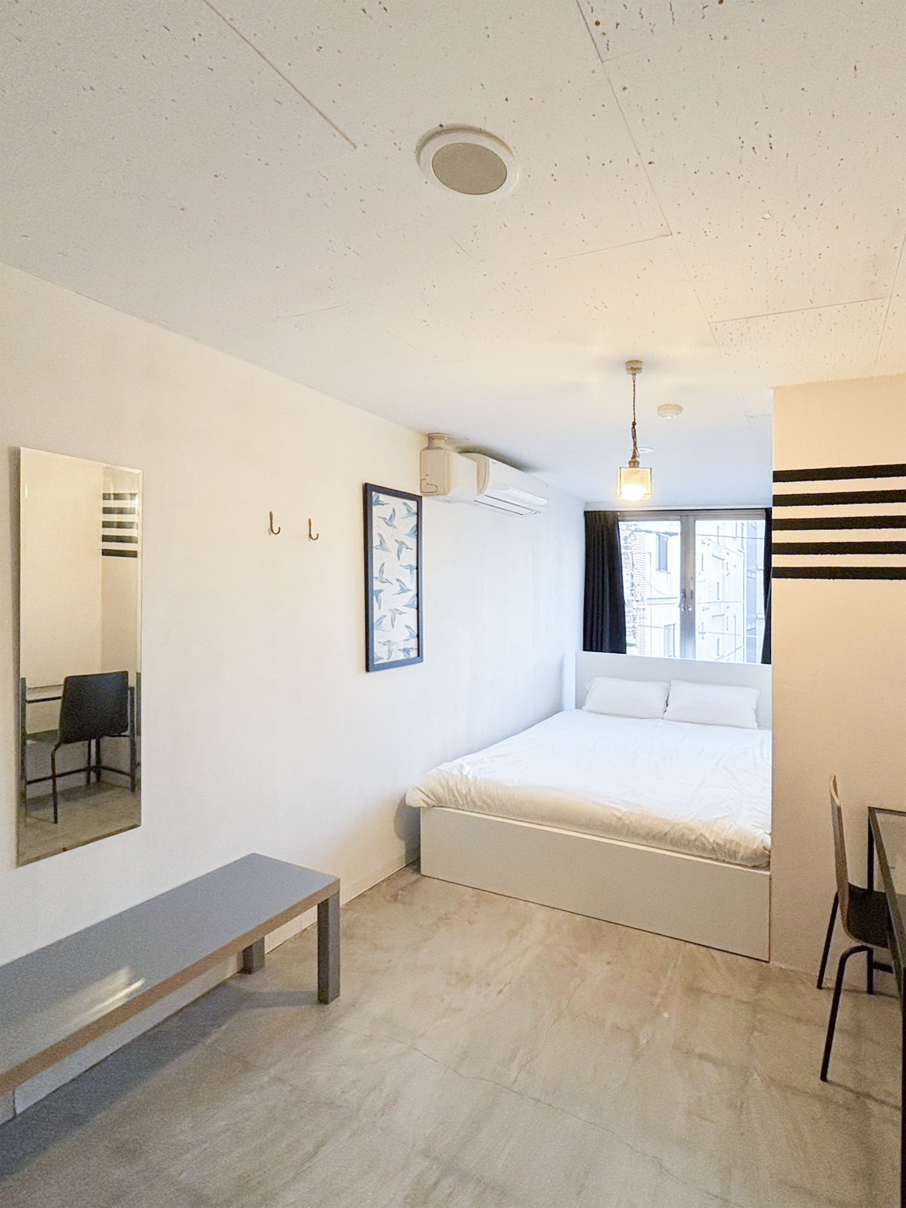 #02 double room (shared shower room & toilet) | desk, iron/ironing board, free wifi, bed sheets