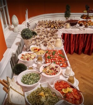 Essen und Trinken