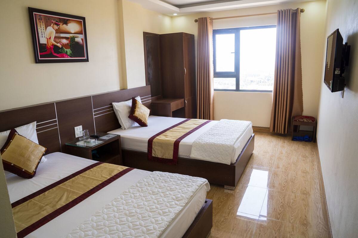 Twin Room, Sea View | Desk, WiFi (free)